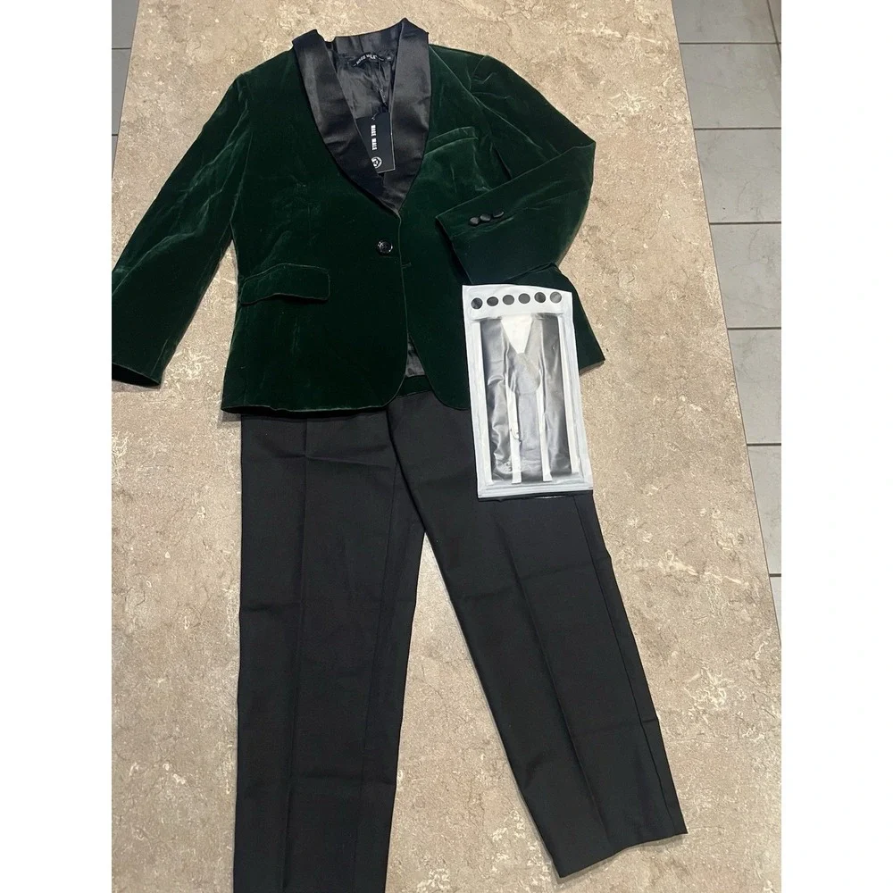 Boys' Suit Set Size 8 KIDS Green Velvet Tuxedo w Suspenders for Wedding Suit